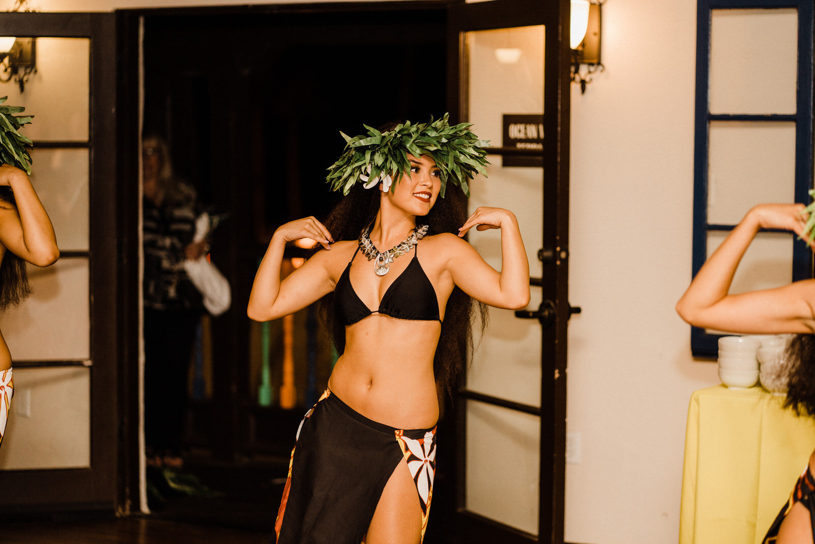 ole-hanson-beach-club-wedding-hawaiian-dancers-at-reception.jpg