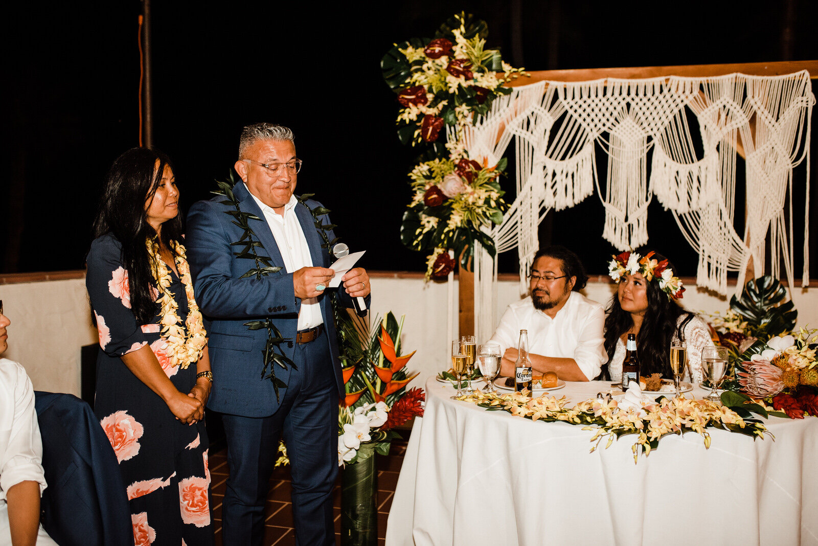 ole-hanson-beach-club-wedding-recpeption-toasts-by-parents.jpg