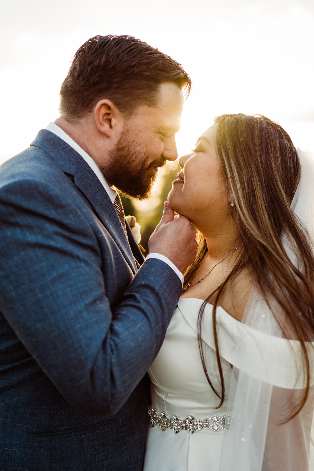 San Diego wedding | sunset wedding photos | fun, nontraditional wedding photos by California Elopement Photographer Planner Kept Record | www.keptrecord.com