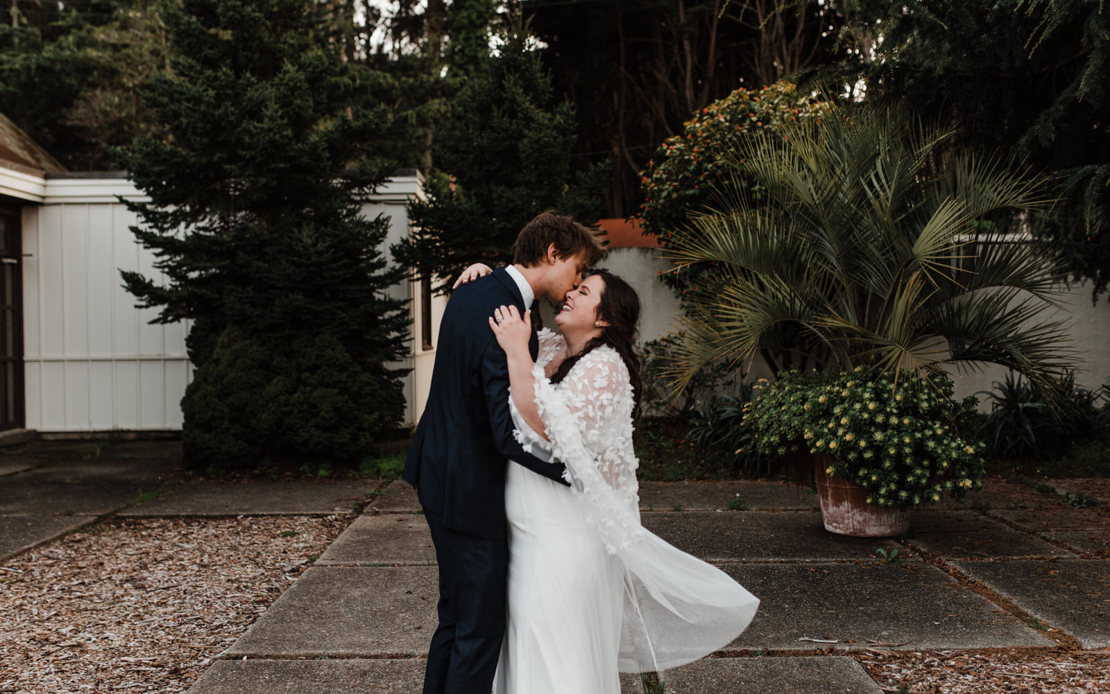 San-Francisco-Sutro-Baths-Elopement-Portraits-around-El-Presidio-Officers-Club-SF (10).jpg