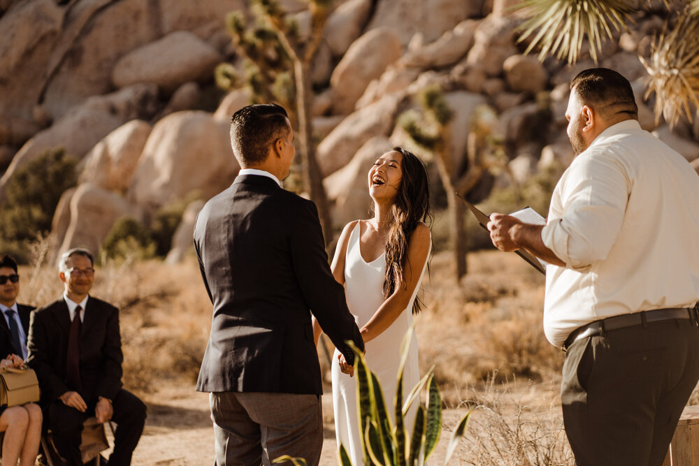 Joshua-Tree-Chinese-Tea-Ceremony-Wedding-Bride-and-Groom-Exchange-Vows (2).jpg