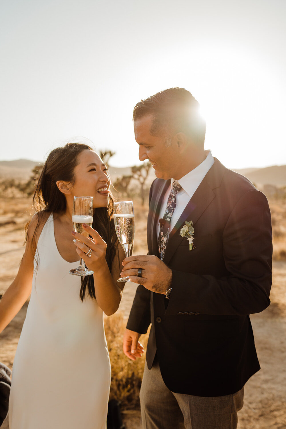 Joshua-Tree-Chinese-Tea-Ceremony-Wedding-Champagne-Toast (6).jpg