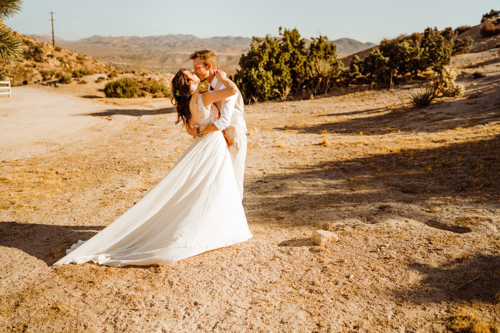 Fall-Wedding-in-Joshua-Tree-First-Look-with-Bride-and-Groom (3).jpg