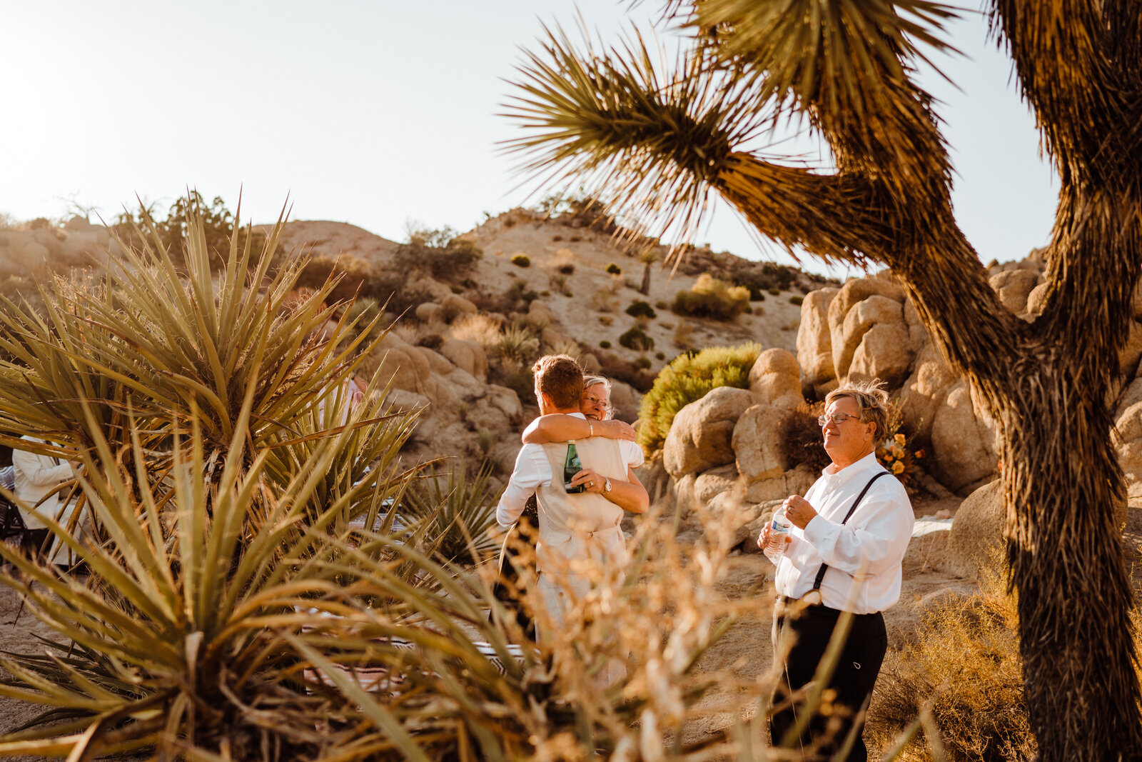 Fall-Wedding-in-Joshua-Tree-Airbnb-Backyard-Ceremony-by-Boulders (2).jpg