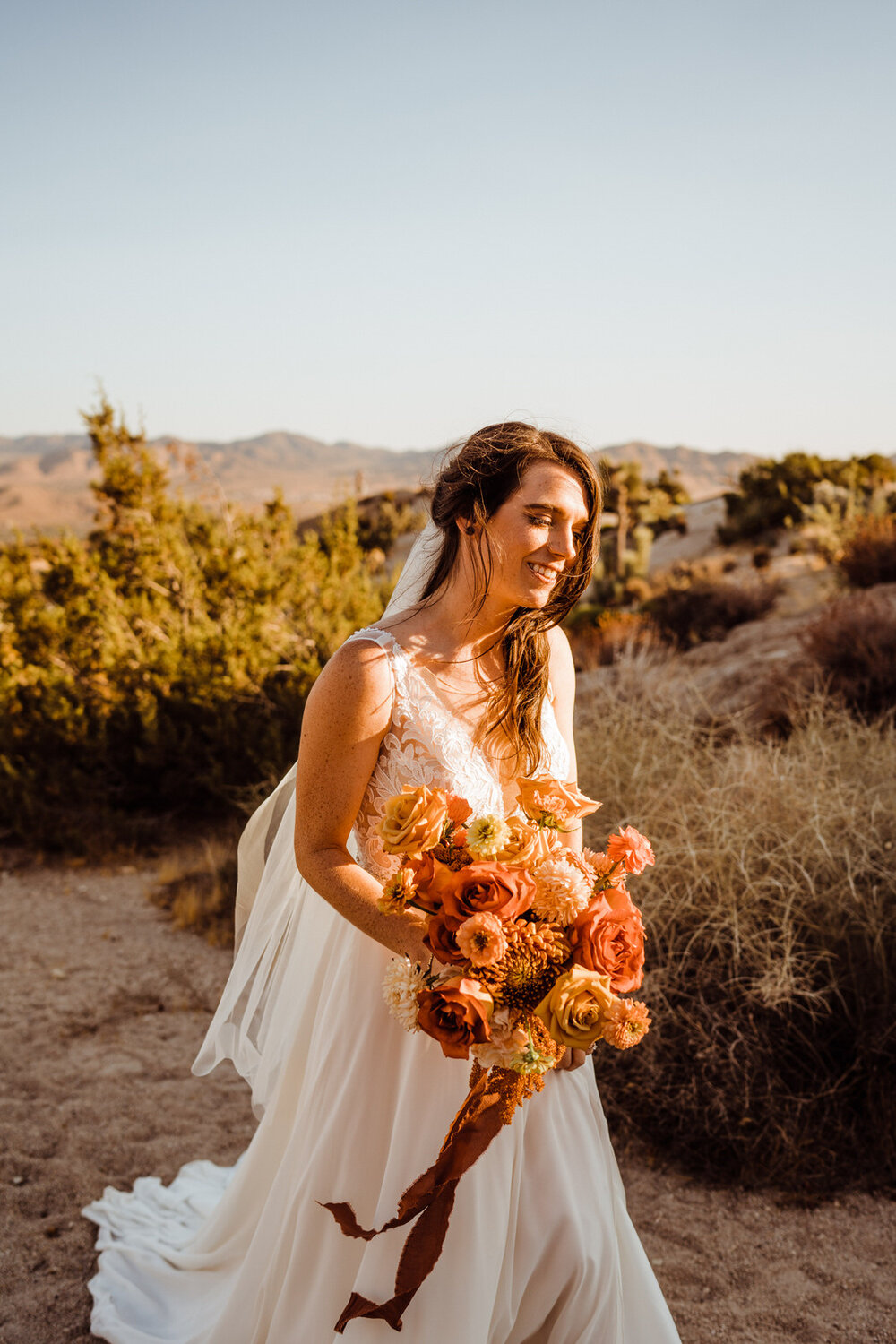 Fall-Wedding-in-Joshua-Tree-Airbnb-Backyard-Ceremony-by-Boulders (4).jpg