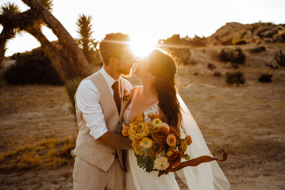 Fall-Wedding-in-Joshua-Tree-Romantic-Sunset-Photos-of-Bride-and-Groom (14).jpg
