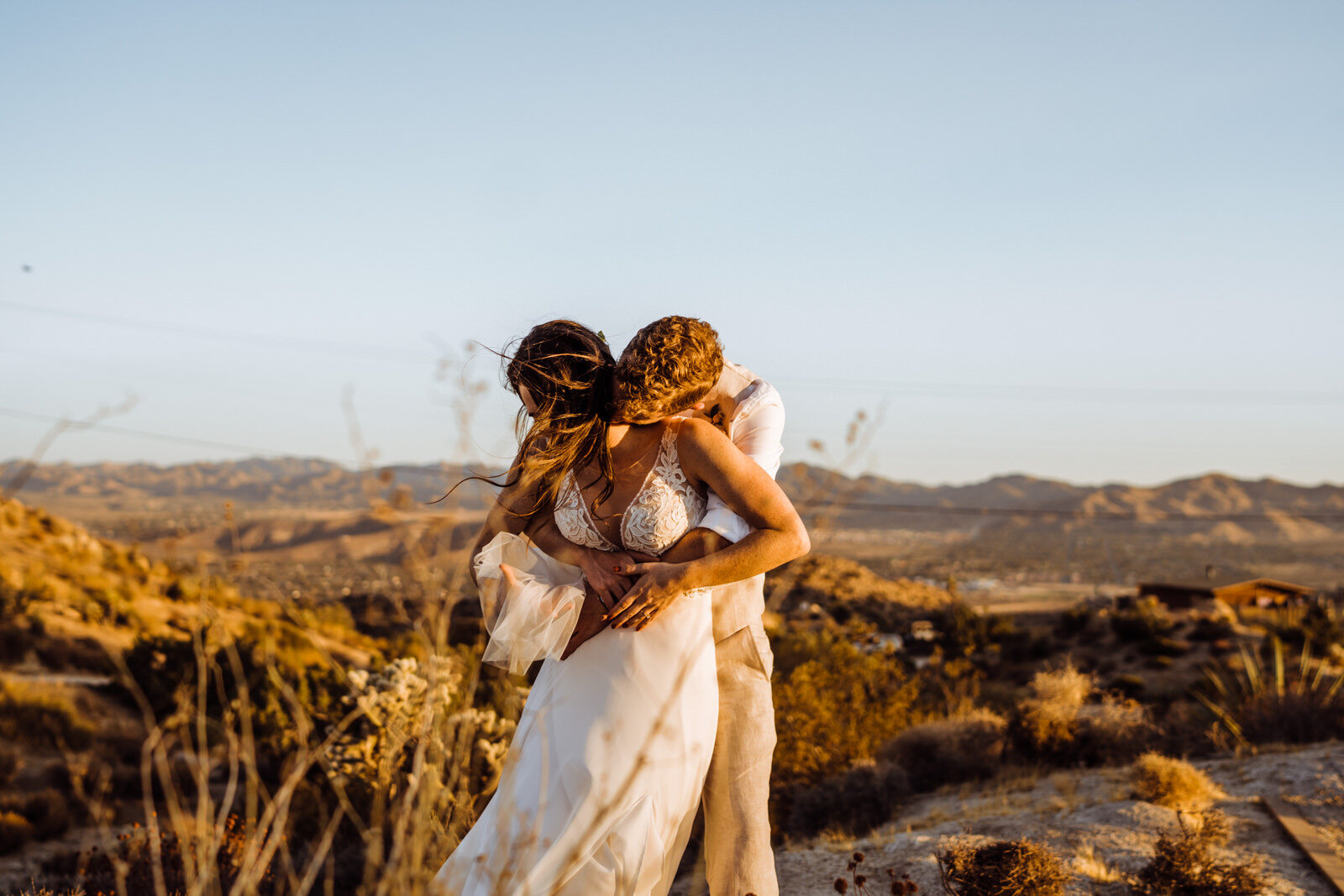 Fall-Wedding-in-Joshua-Tree-Romantic-Sunset-Photos-of-Bride-and-Groom (23).jpg