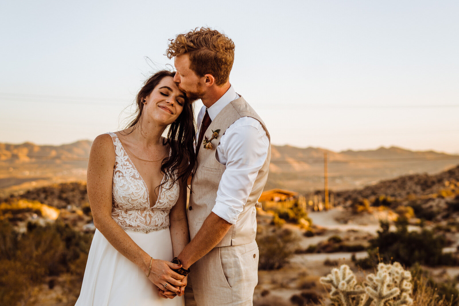 Fall-Wedding-in-Joshua-Tree-Romantic-Sunset-Photos-of-Bride-and-Groom (26).jpg