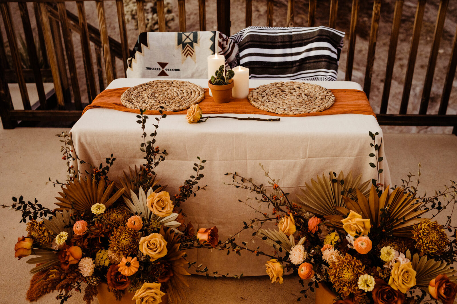 Fall-Wedding-in-Joshua-Tree-Small-Airbnb-Reception (12).jpg