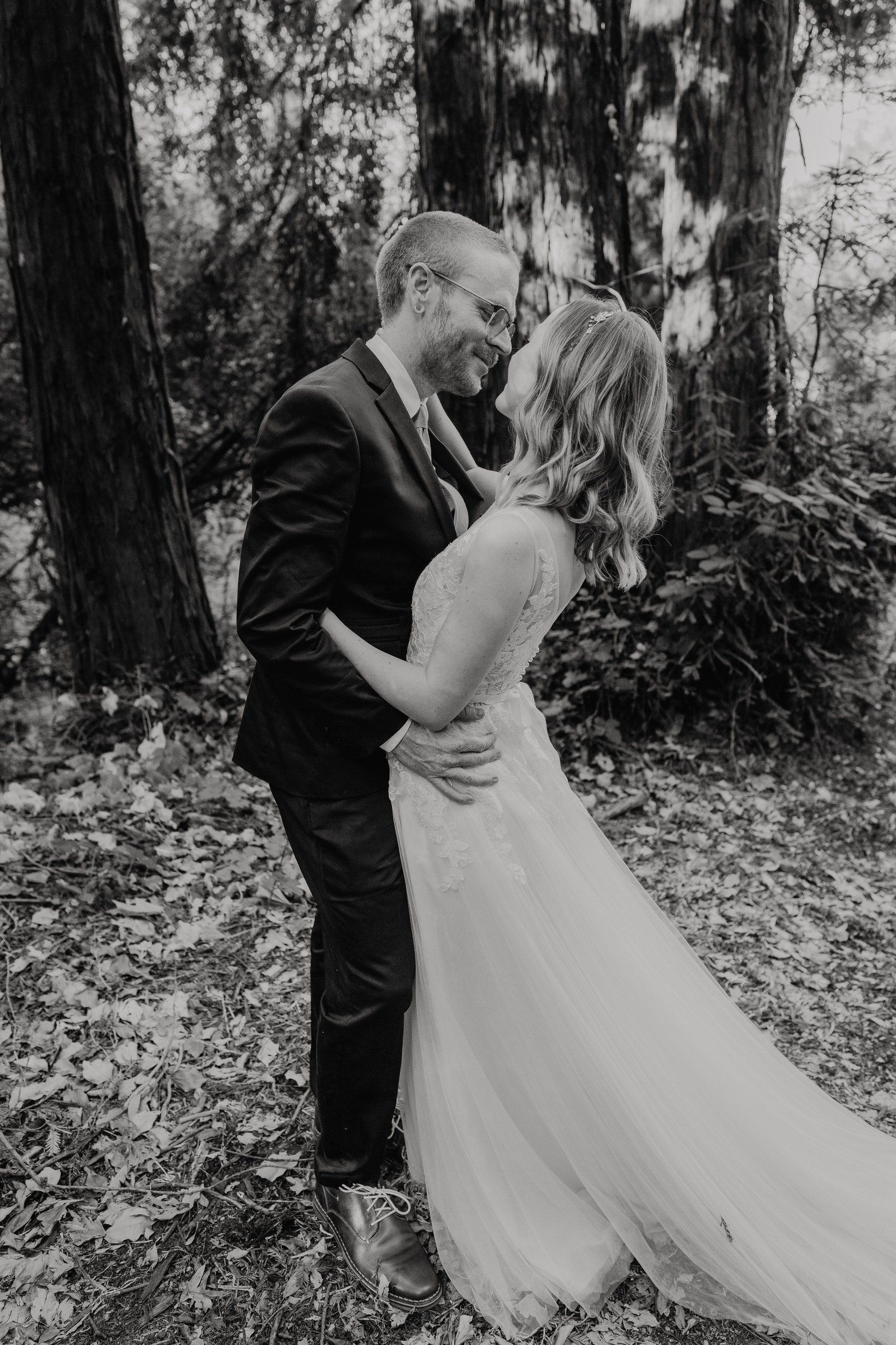 Wedding-in-the-Woods-Bride-and-Groom-Sunlit-Pictures-Beneath-Redwood-Forest (9).jpg