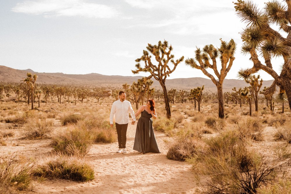 Desert-Engagement-Photos-Formal-Outfits (3).jpg