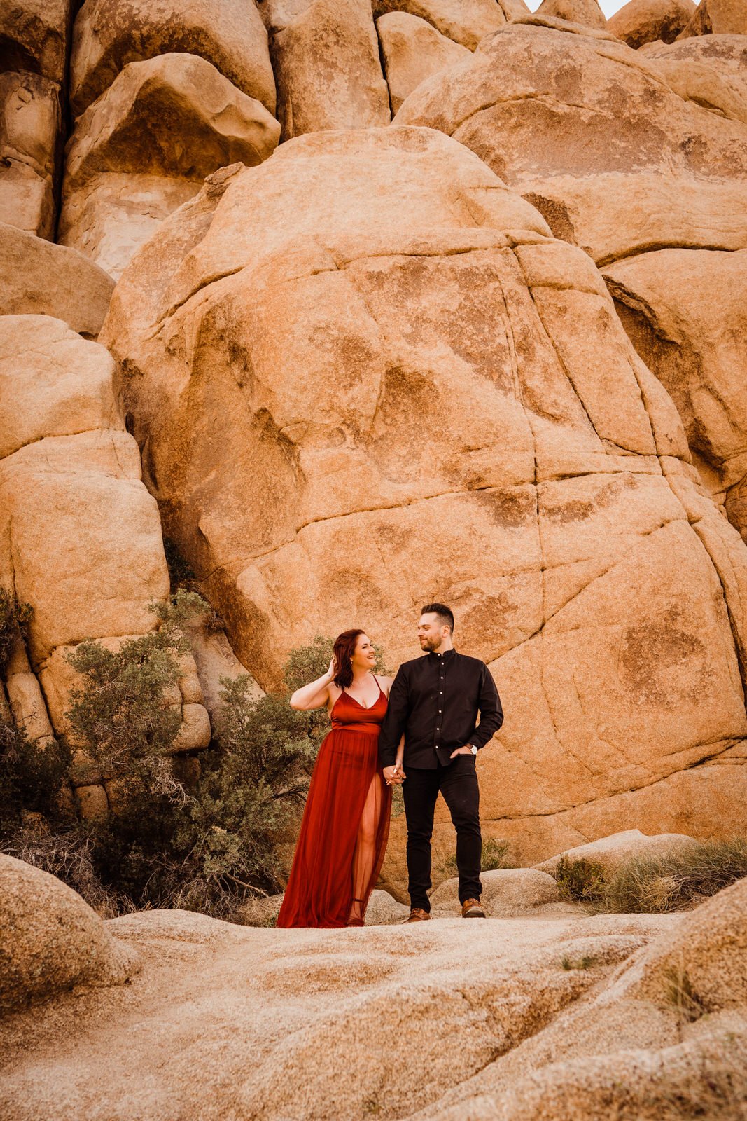 Desert-Engagement-Photos-Formal-Outfits (8).jpg