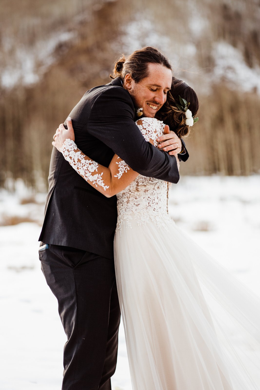 Colorado-Elopement-Snowy-Aspen-Wedding3.jpg