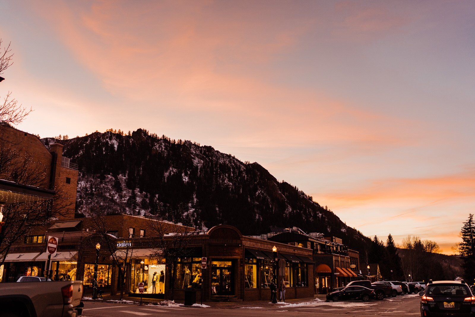 Colorado-Elopement-Downtown-Aspen-Sunset1.jpg