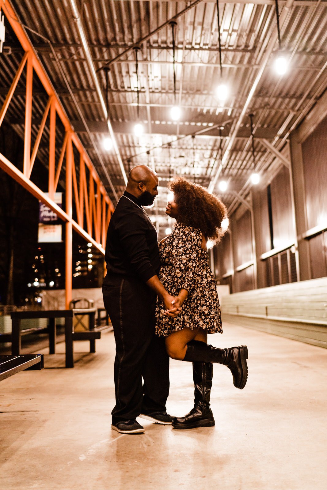 Ponce-City-Market-Couple-Photos4.jpg