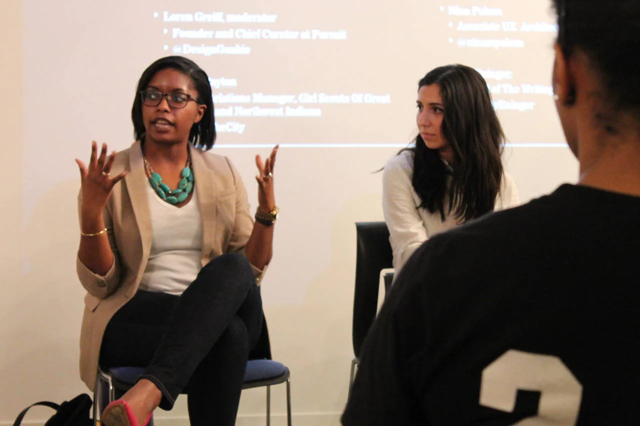shesays-panel