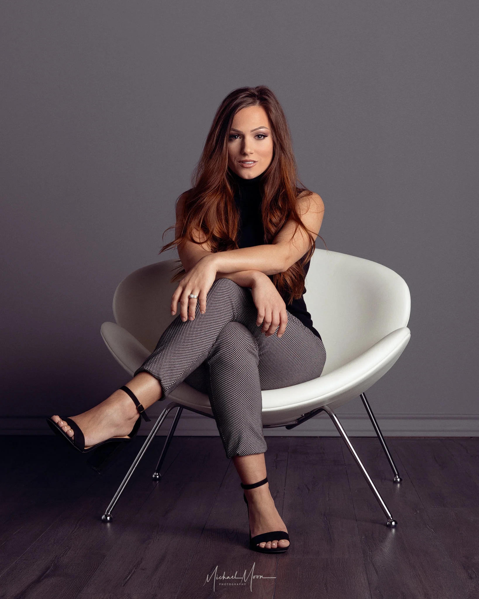 Jen_Chair_MichaelMoonPhotography.jpg
