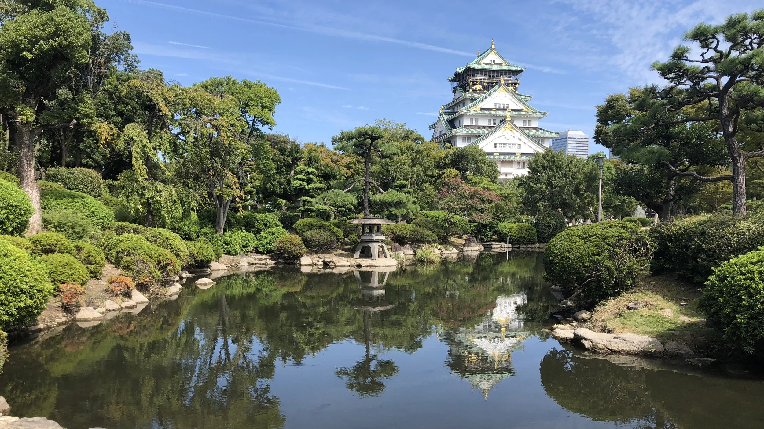 castle2.jpg