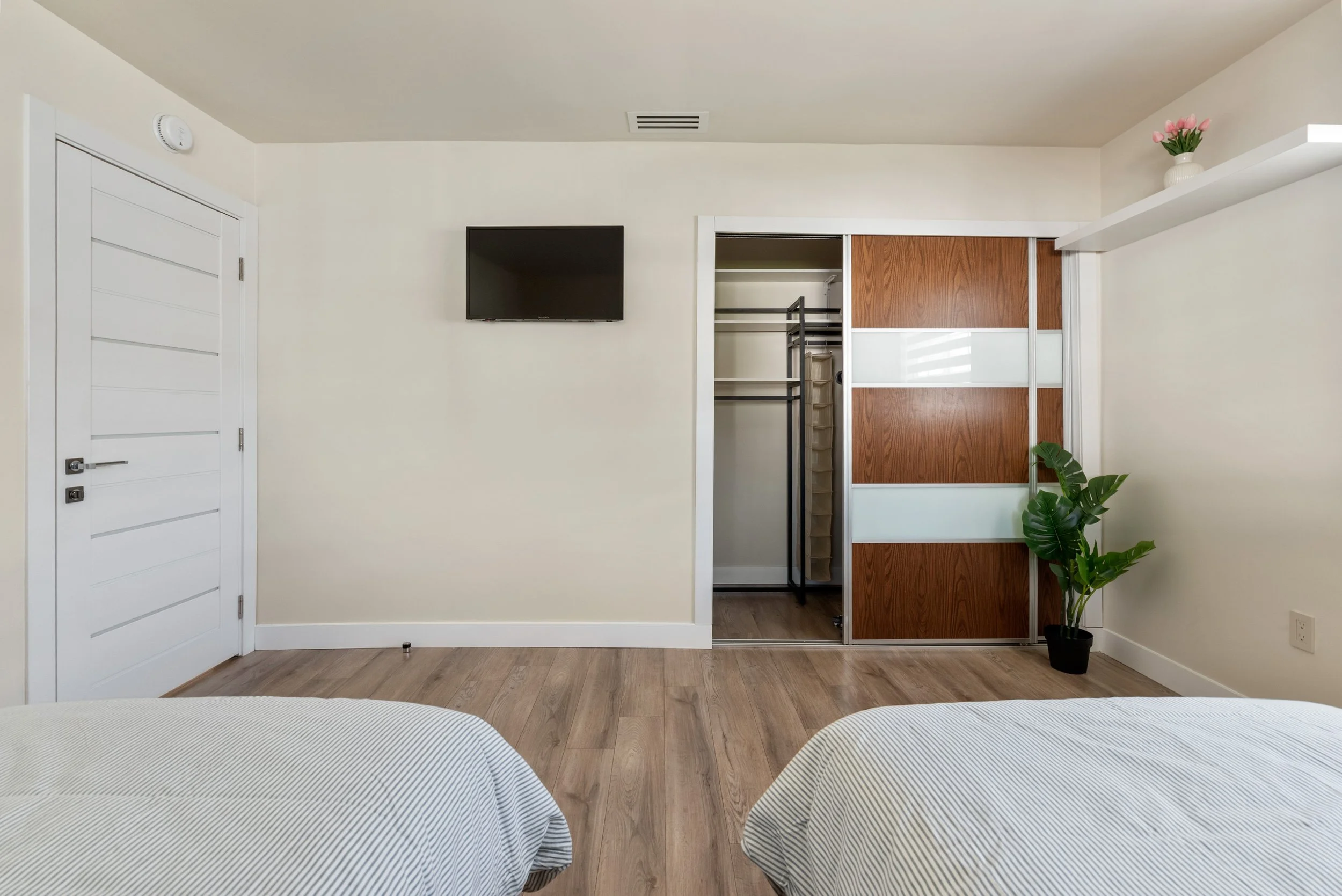 17619 Beckett st-32.jpg