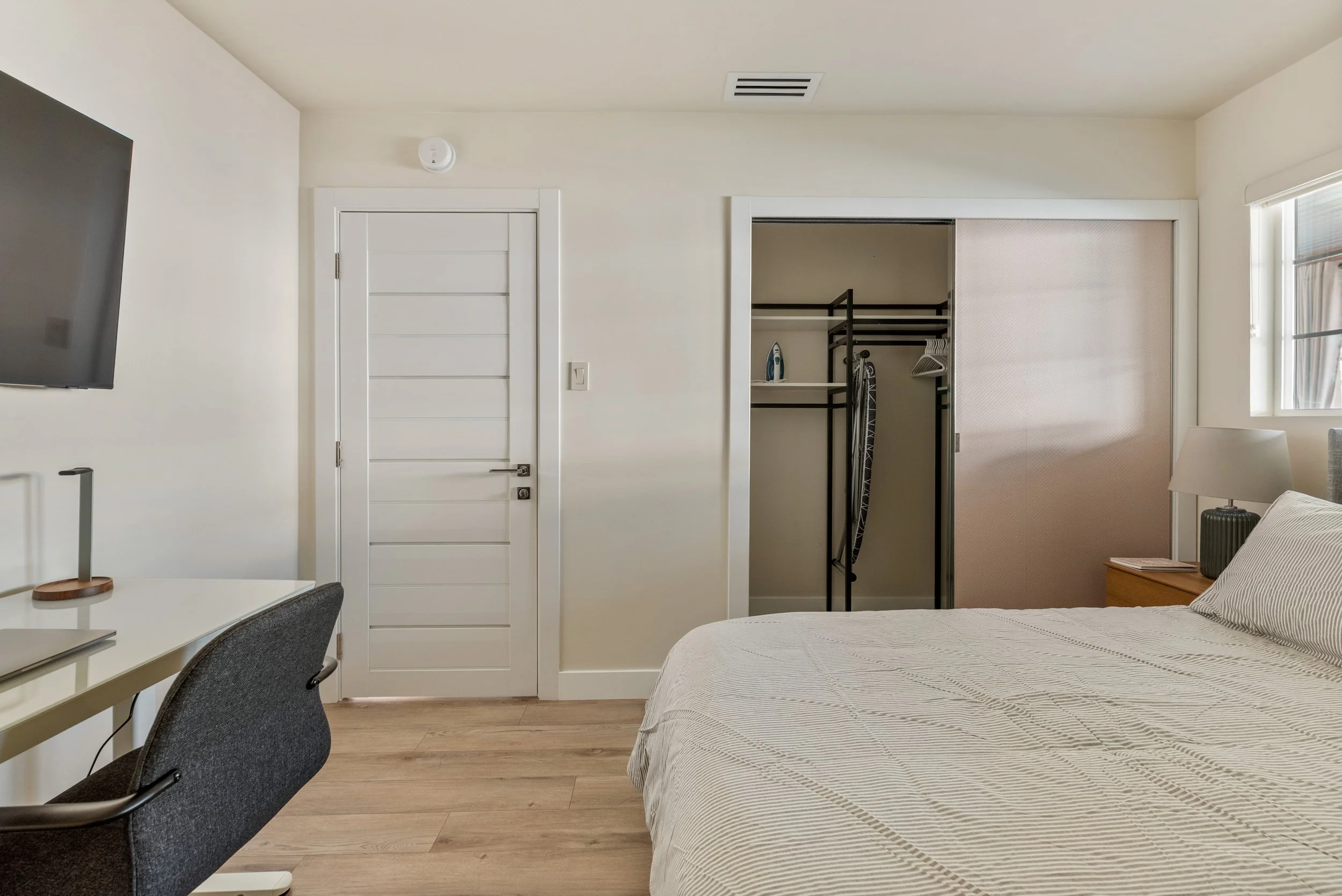 17619 Beckett st-34.jpg