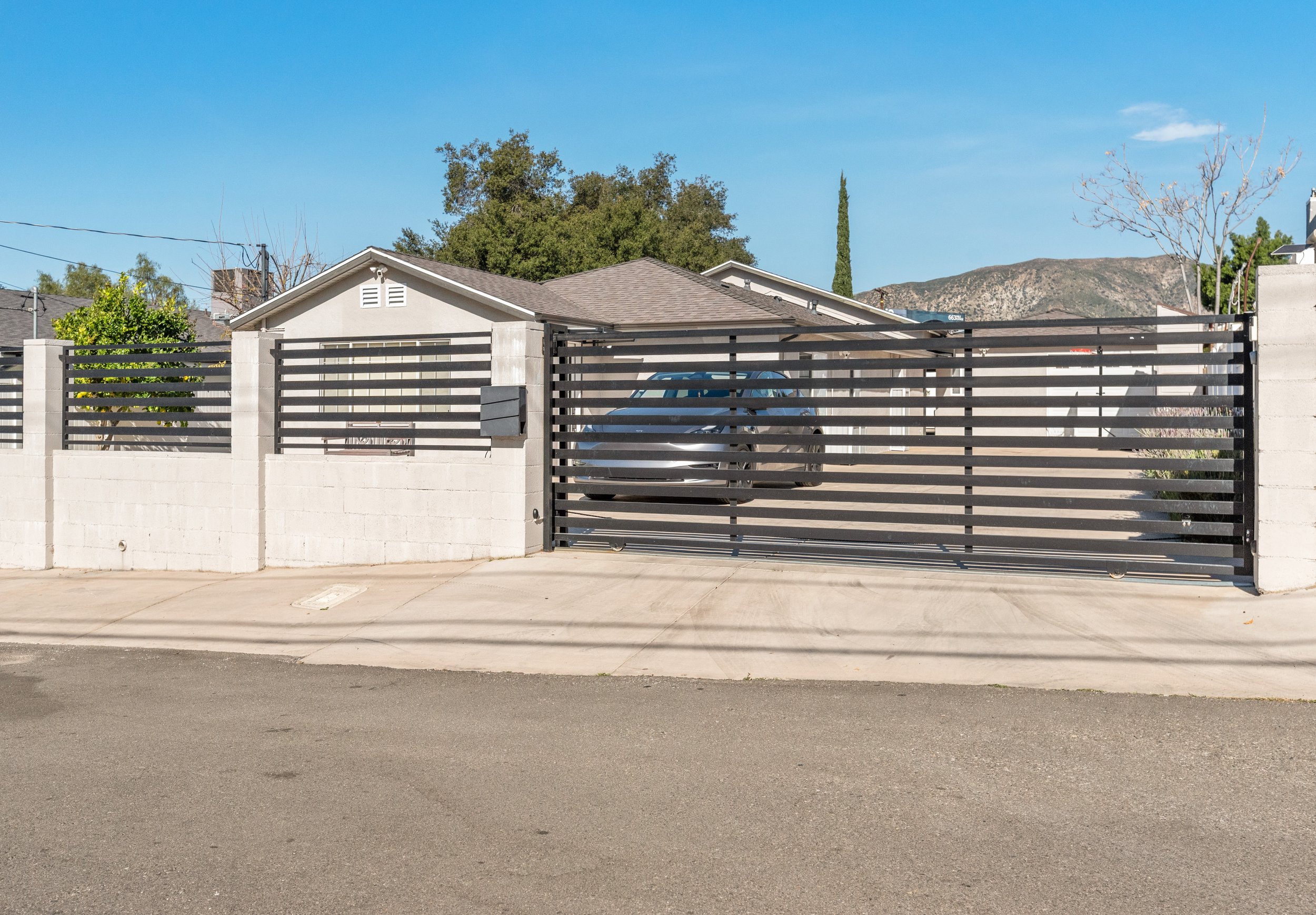 17619 Beckett st-40.jpg