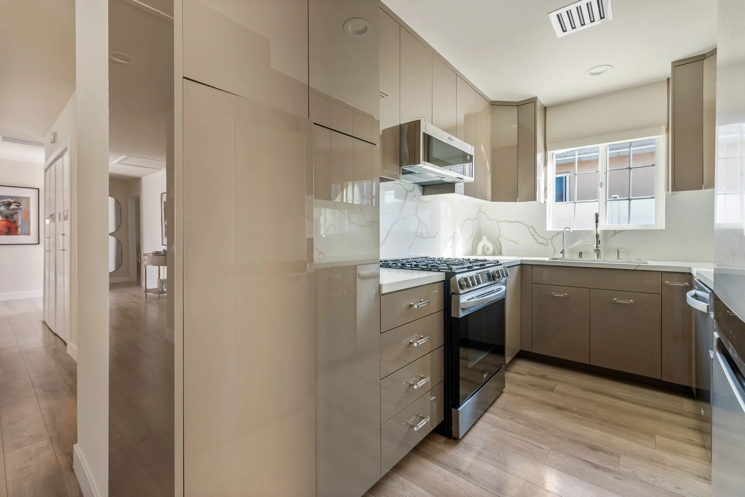 17619 Beckett st-11.jpg