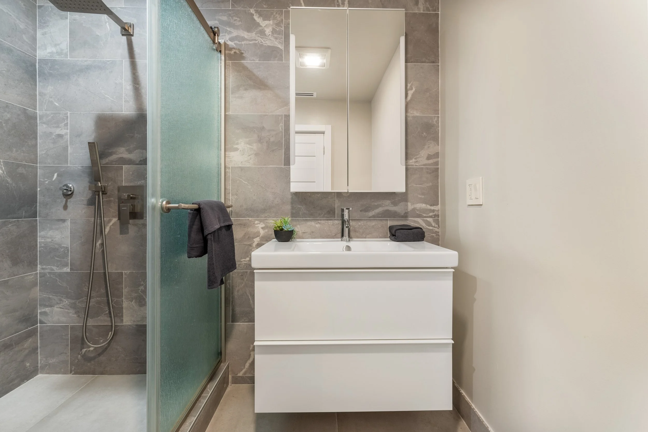 17619 Beckett st-16.jpg