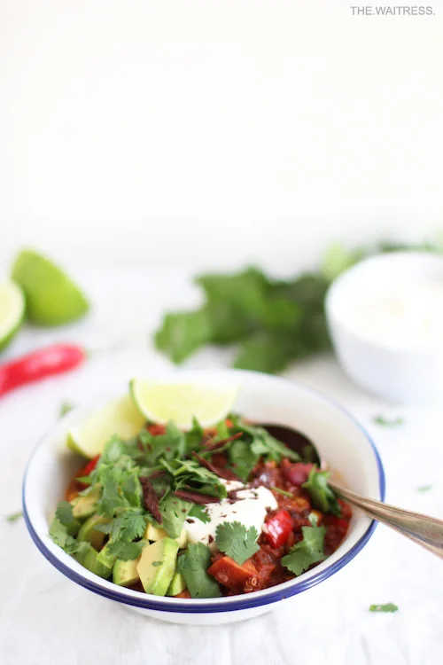 Rezept für Chili sin Carne mit Quinoa und Schokolade / THE.WAITRESS. Blog