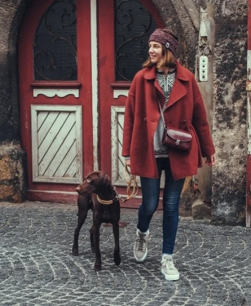 Helena zeigt: Fair Fashion ist heute mehr als nur Leinenhose und Strickpulli. 