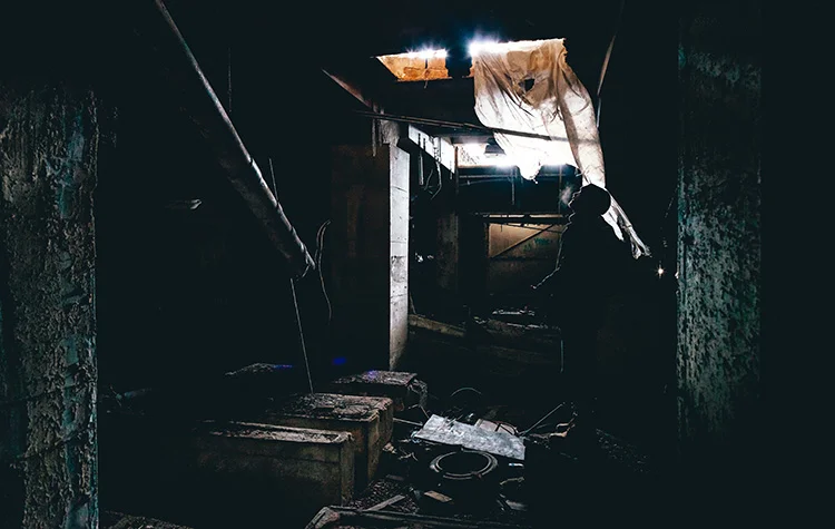 william-topa-476338-unsplash komp.jpg