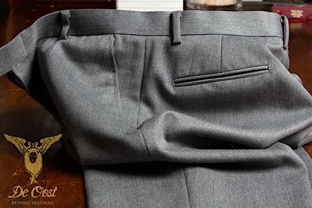Grey+Whipcord+Trousers+-+Grijze+Whipcord+Broek+op+maat+laten+maken+-+Trousermaker+Shirtmaker+AMSTERDAM.jpg