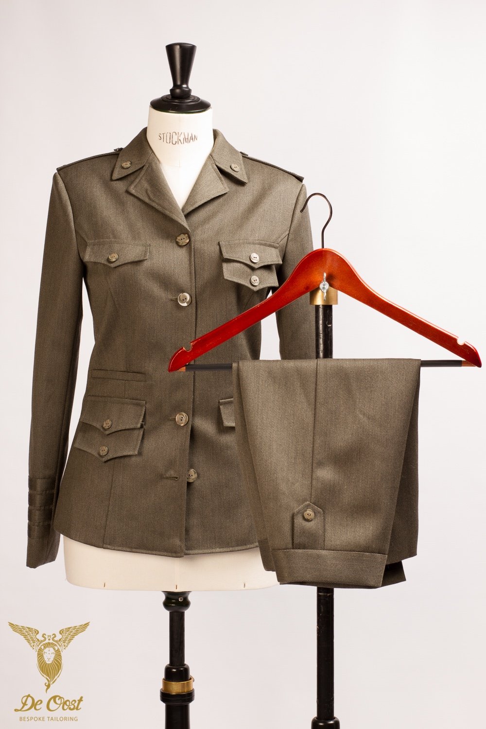 Blazer Skirt Military Style Olive Green Cavalry Twill Bespoke Hand Tailored Couture Amsterdam  (11).jpg