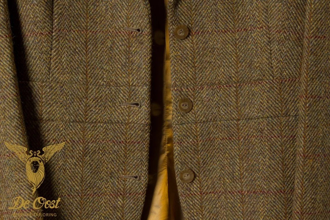 Harris Tweed Ladies Jacket — De Oost Bespoke Tailoring
