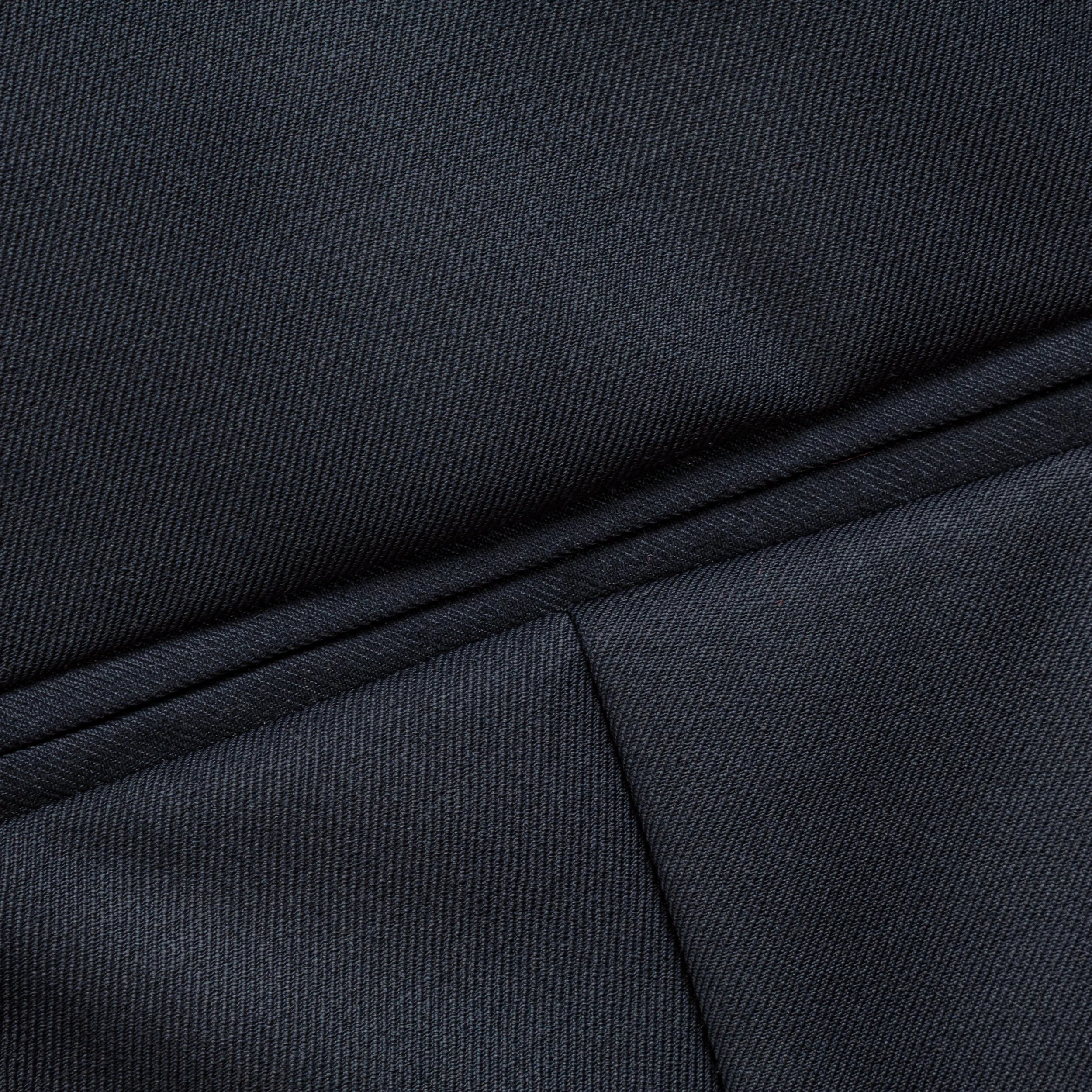 Navy bespoke suit for work and special occasions | All Season merino wool-16.jpg