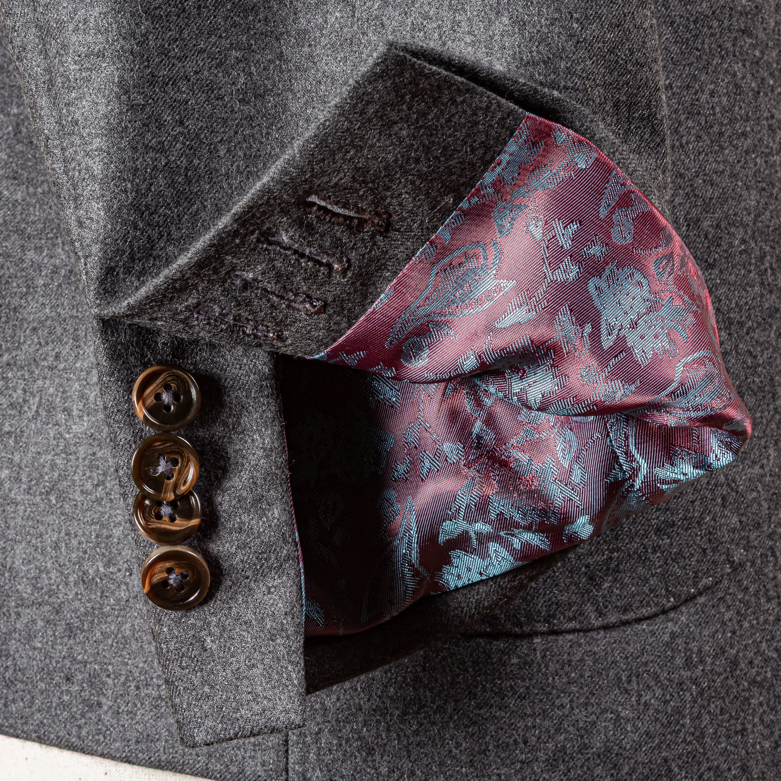 Bespoke flannel suit in charcoal grey - Holland & Sherry Classic Worsted Flannel-20.jpg