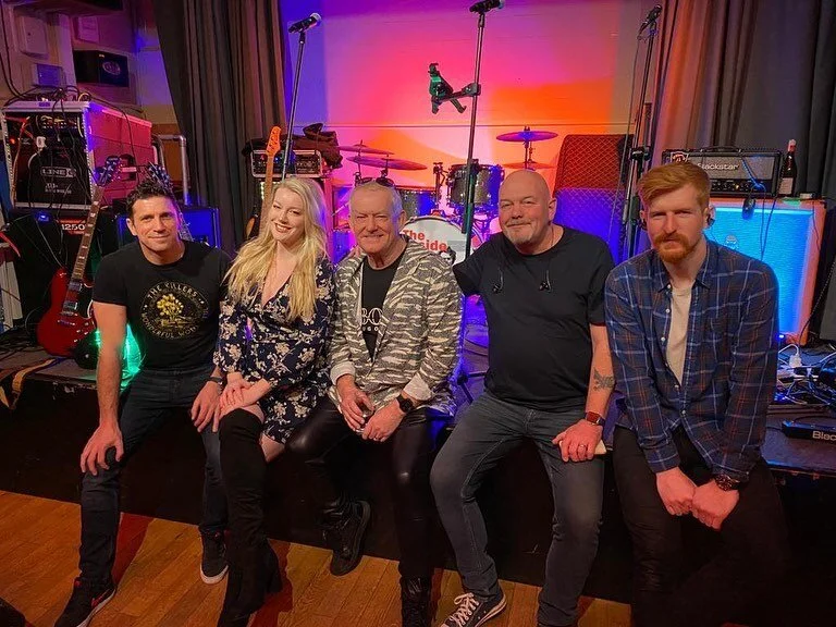 The Crew,  @thesideproject5 , brilliant gig #livemusic #partyband #rock