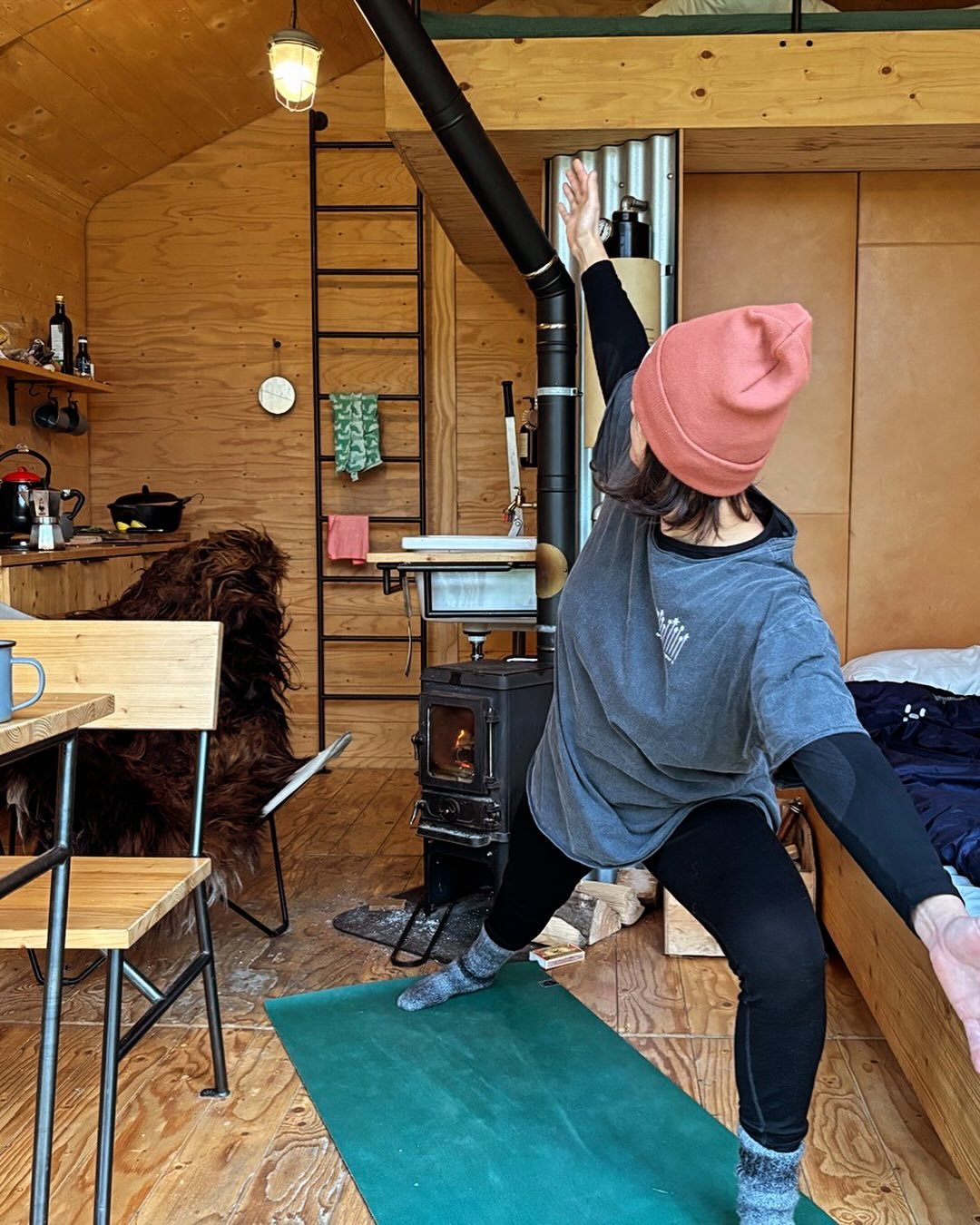 🔥 Yoga in thermo, solo retreat natuurhuisje Lauwersmeer 🫎 Lieve allemaal, tot op de mat in de studio in 2026 ❤️