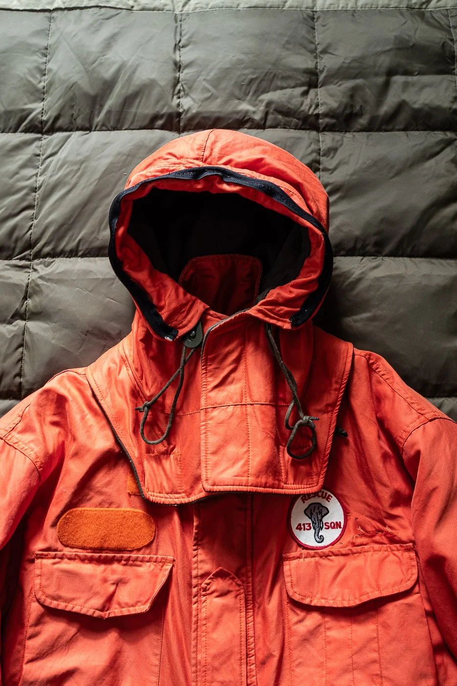 canadian_arctic_SAR_pararescue_parka_smock_windproof_orange-13.jpg