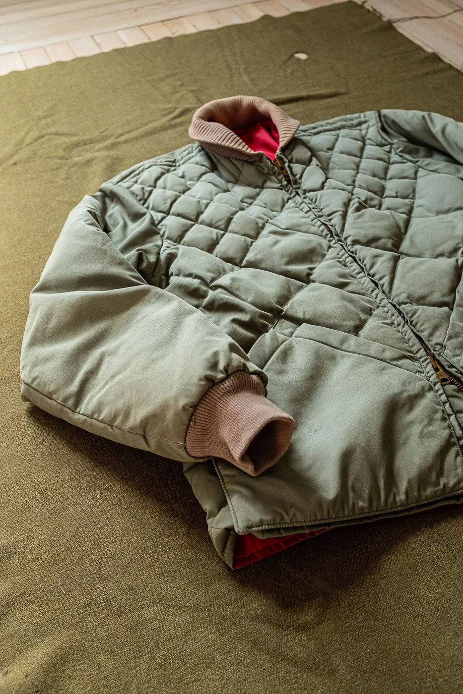 eddie_bauer_skyliner_goose_down_hunting_jacket-15.jpg