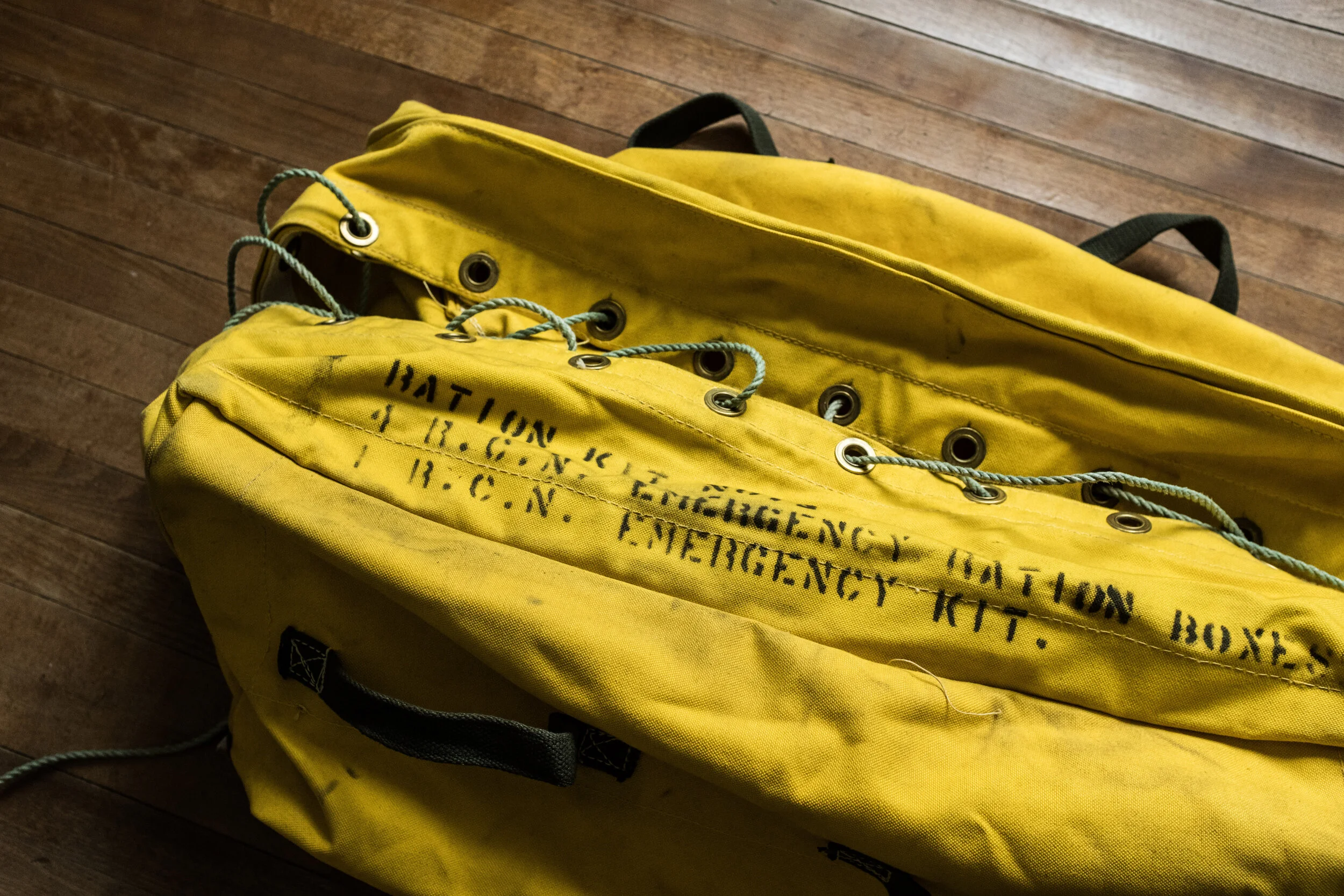 1950's RCN (Royal Canadian Navy) Sea Survival Bag