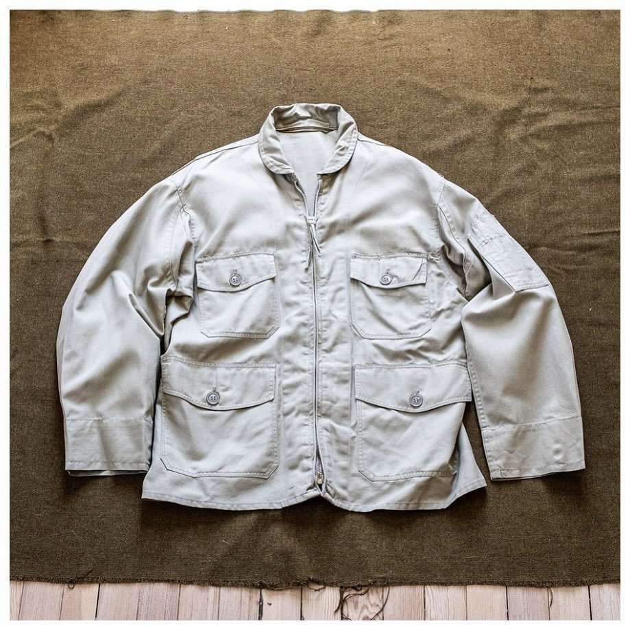 For Sale. The perfect Spring/ Fall lightweight and packable companion. This is an immaculate US Navy MIL-J-7758a &ldquo;Very Light&rdquo; Flight Jacket from the 1950&rsquo;s. Incredibly difficult to find in this condition. 

Measurements and pricing 