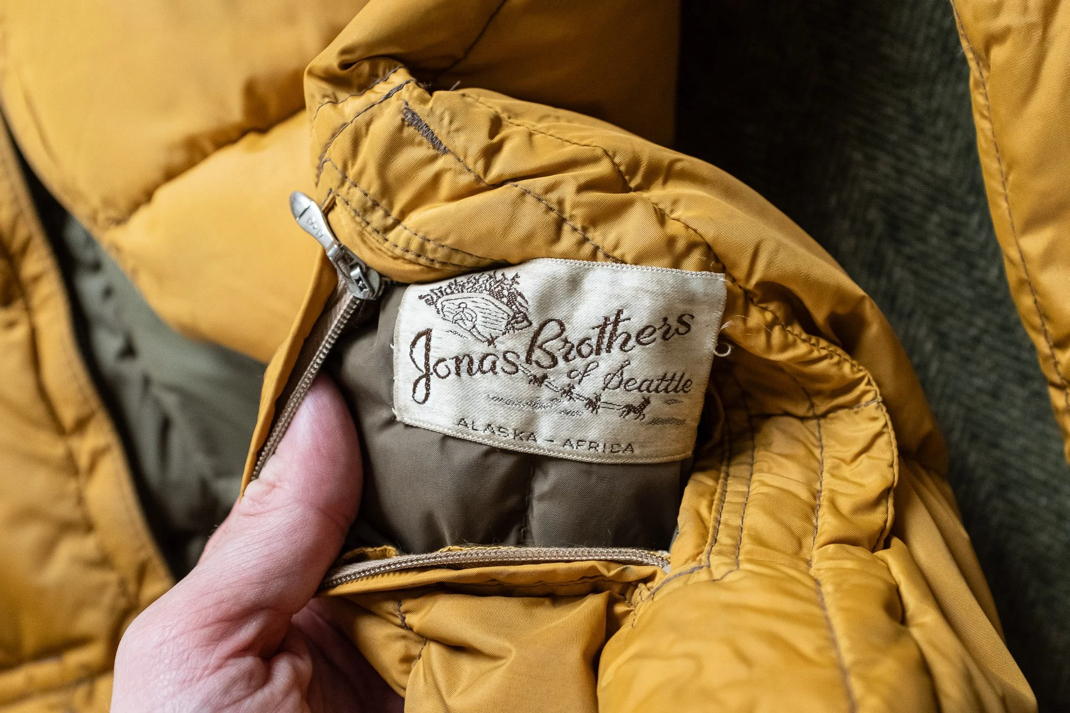 1960s_reversible_goose_down_expedition_jacket-4.jpg