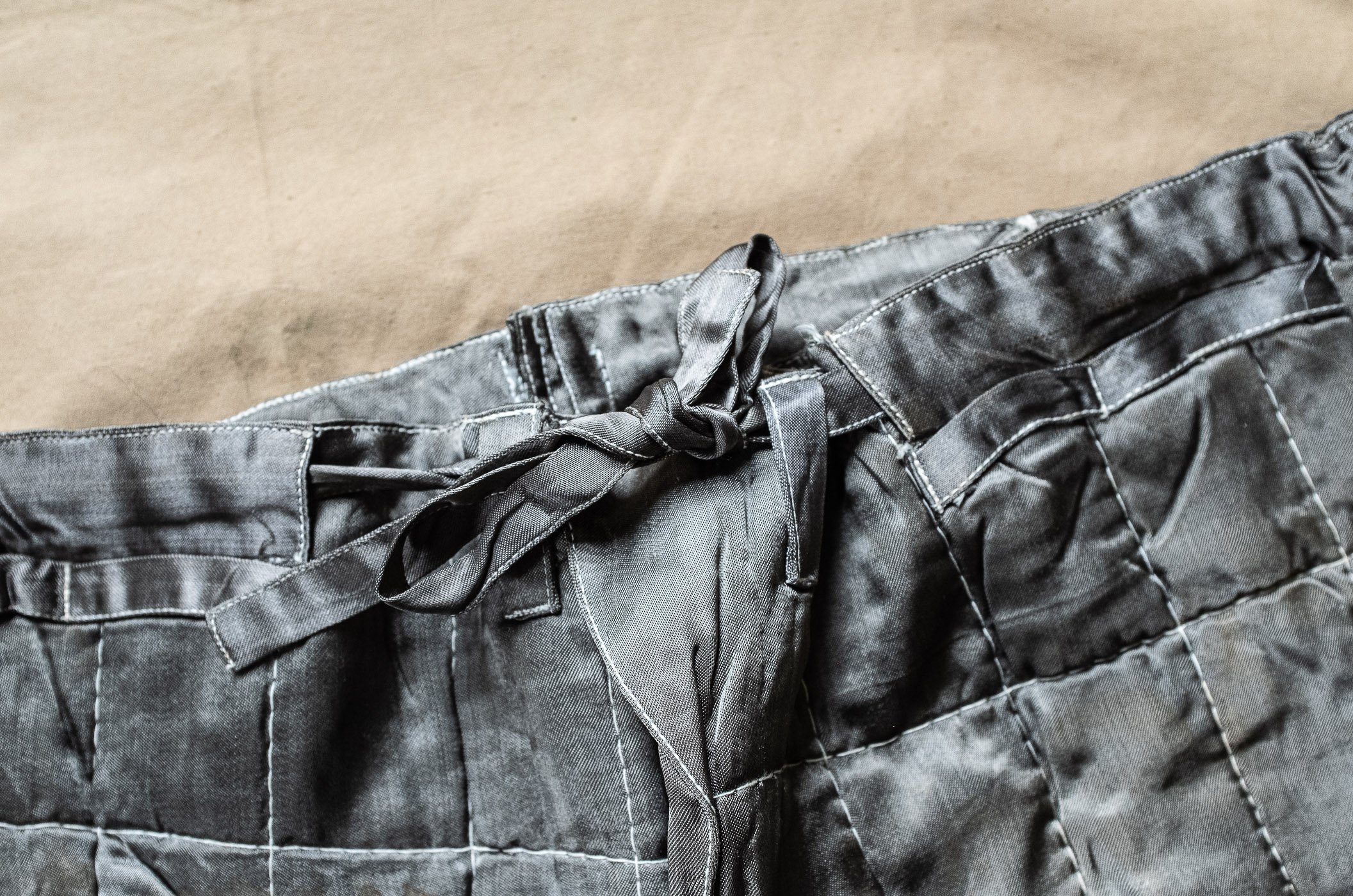 ww2_luftwaffe_german_quilted_silk_liner_trousers-3.jpg