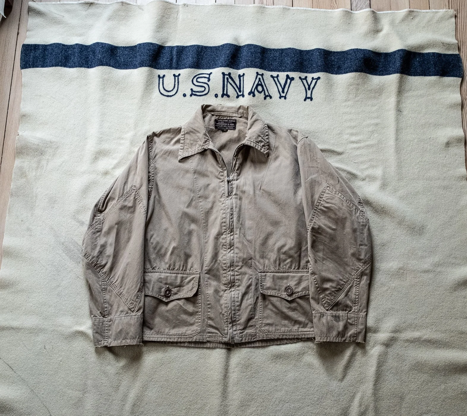 ww2_us_navy_m421a_flight_jacket-4.jpg