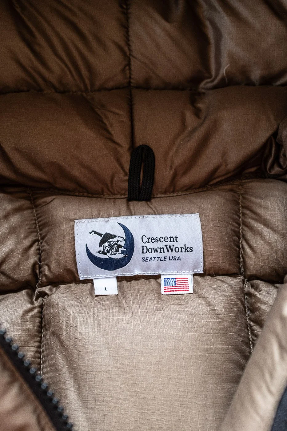 crescent_down_works_goose_skyliner_quilted_smock-3.jpg