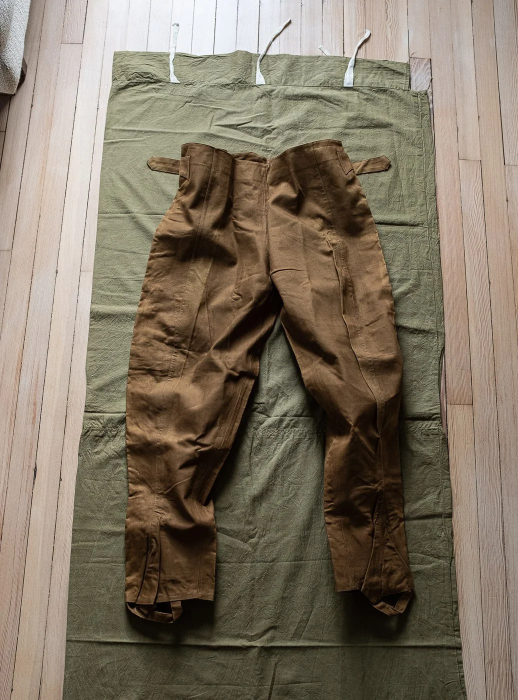 ww2_austrailian_canvas_motorcycle_dispatch_trousers-2.jpg