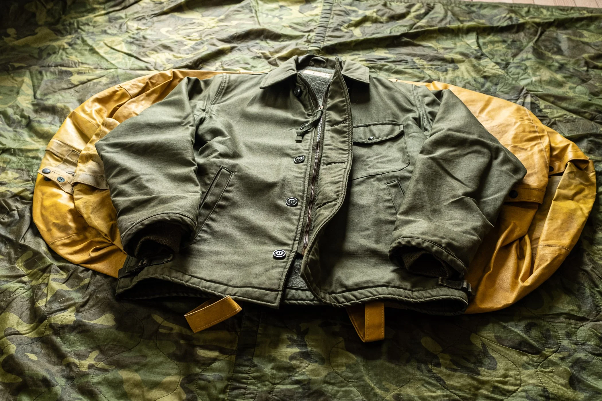 1960s_A-2_US_Navy_Deck_jacket-4.jpg
