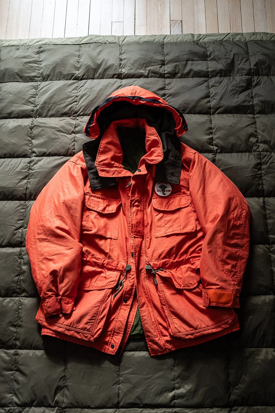 canadian_arctic_SAR_pararescue_parka_smock_windproof_orange-19.jpg