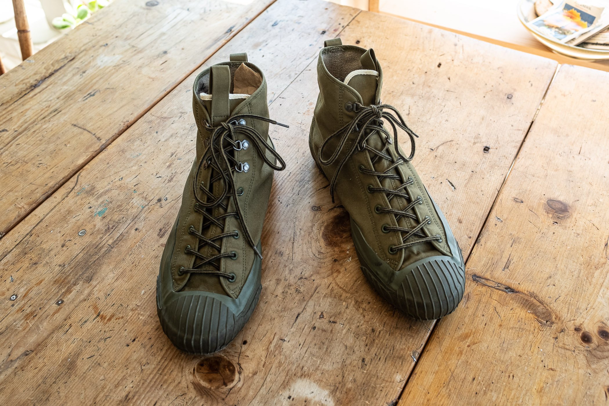 real mccoy nigel cabourn the hill-side ventile jungle sneakers hi-top converse chore jacket levis wool railroad coat
