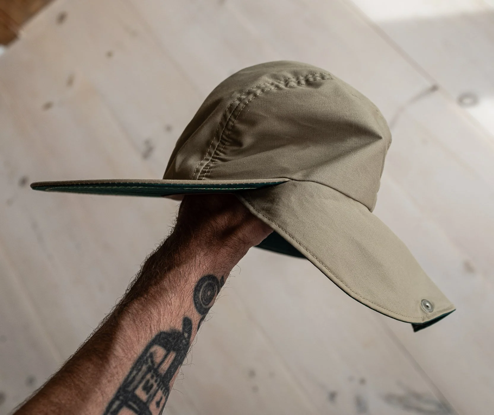vintage_eddie_bauer_windproof_fishing_cap-6.jpg
